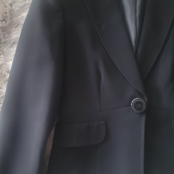 Tahari blazer - 4P - Picture 6 of 8